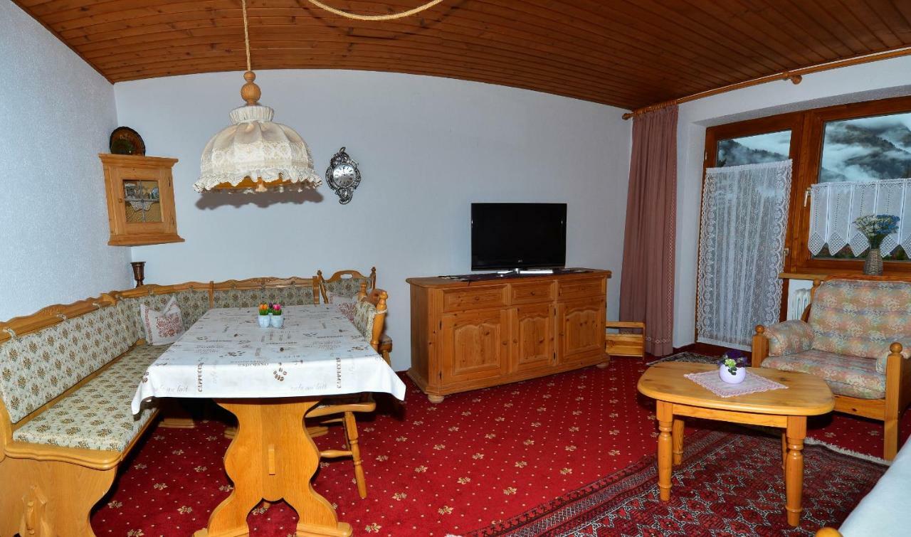 Ferienwohnung Frauenschuh Vorderhornbach Ngoại thất bức ảnh