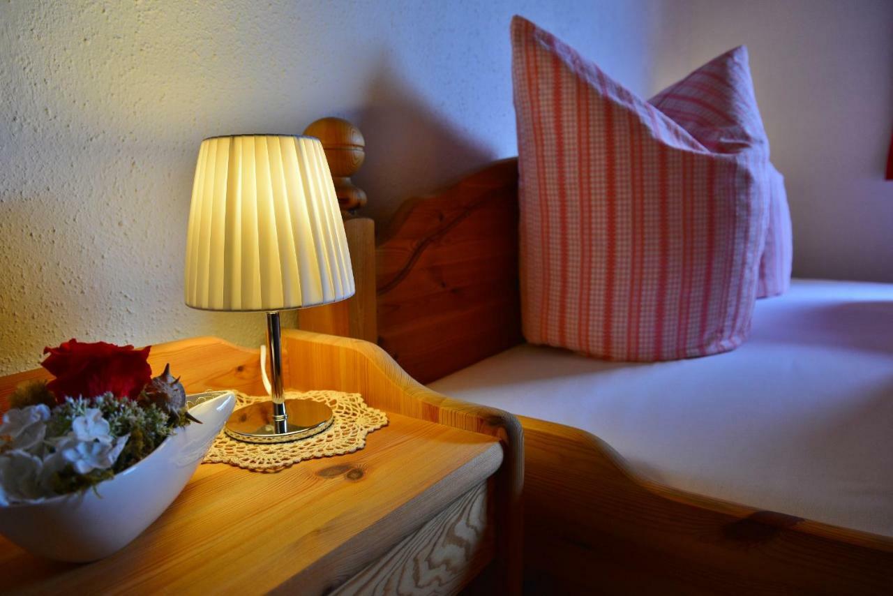 Ferienwohnung Frauenschuh Vorderhornbach Ngoại thất bức ảnh