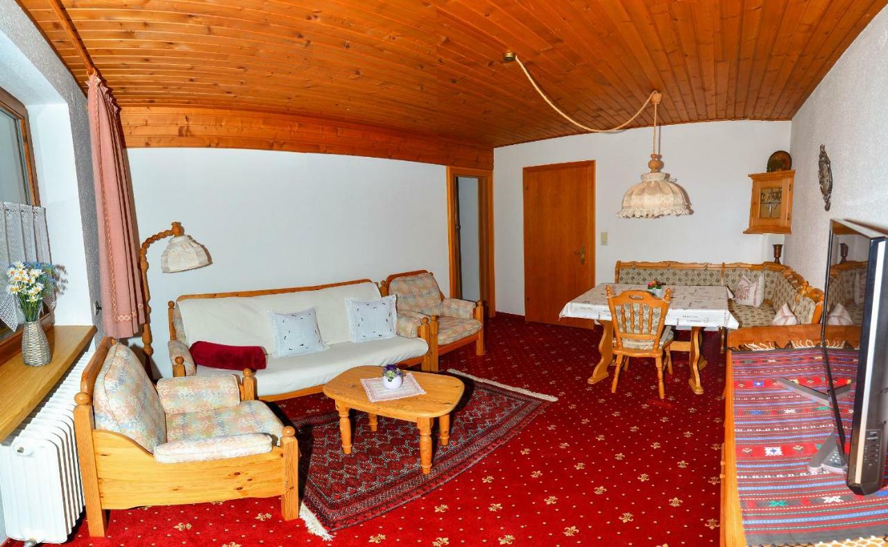 Ferienwohnung Frauenschuh Vorderhornbach Ngoại thất bức ảnh